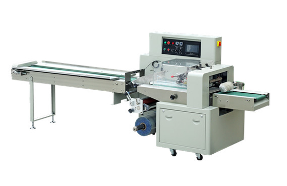PLC Horizontal Form Fill Packaging Machine Seal Menyampaikan Motor Servo